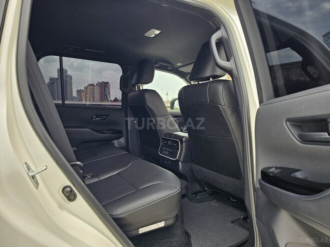 Toyota Land Cruiser 2022, 38,000 km - 4.0 l - Bakı