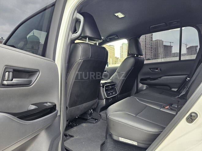 Toyota Land Cruiser 2022, 38,000 km - 4.0 l - Bakı