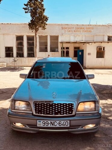 Mercedes B 200 2005, 452,360 km - 2.0 l - Bakı