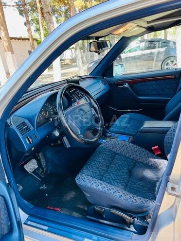 Mercedes B 200 2005, 452,360 km - 2.0 l - Bakı