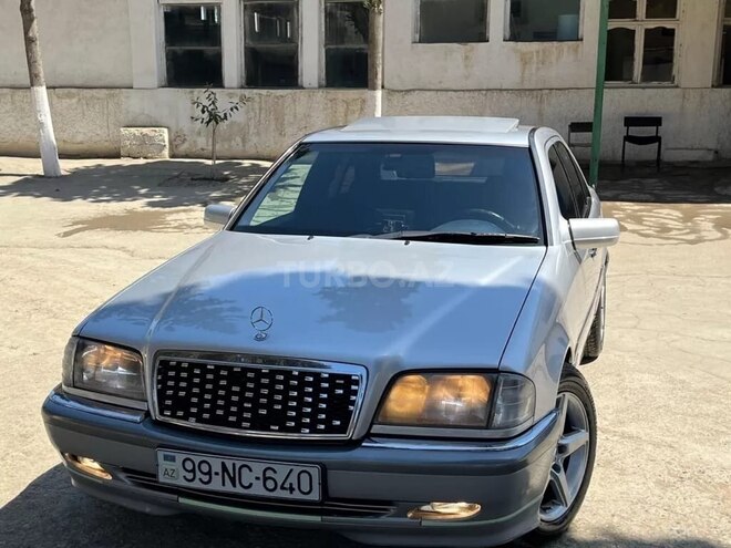 Mercedes B 200 2005, 452,360 km - 2.0 l - Bakı