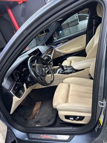 BMW 530 2017, 70,000 km - 2.0 l - Bakı