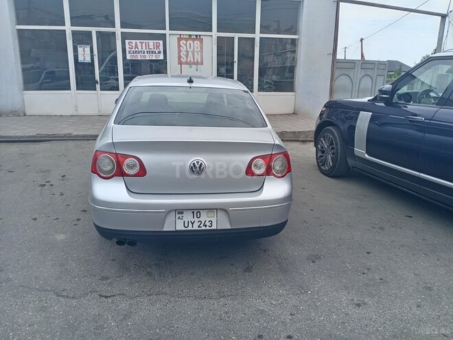 Volkswagen Passat 2010, 127,000 km - 2.0 l - Quba