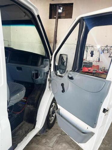 Ford Transit 2006, 650,000 km - 2.2 l - Qəbələ
