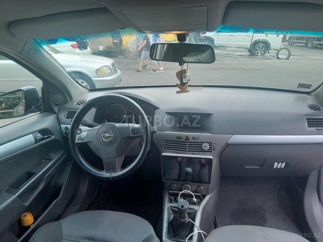 Opel Astra 2004, 366,000 km - 1.4 l - Bakı