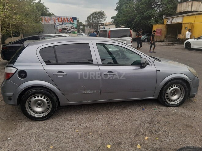 Opel Astra 2004, 366,000 km - 1.4 l - Bakı