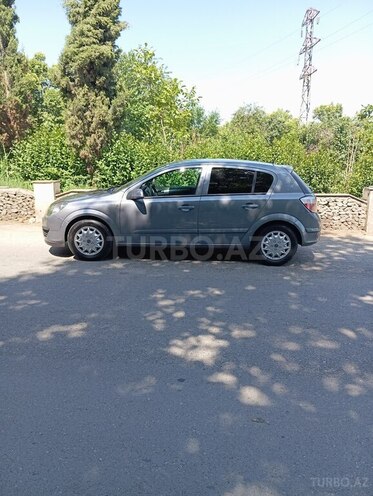 Opel Astra 2006, 197,000 km - 1.4 l - Gəncə