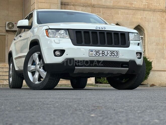 Jeep Grand Cherokee 2012, 220,000 km - 3.6 л - Bakı