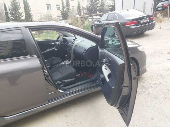 Toyota Corolla 2013, 141,987 km - 1.8 l - Bakı