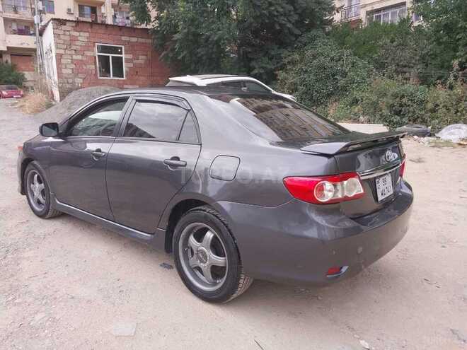 Toyota Corolla 2013, 141,987 km - 1.8 l - Bakı