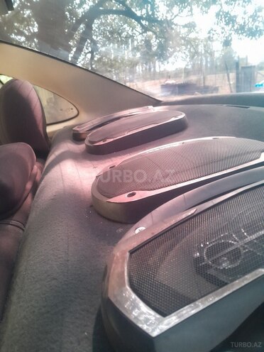 Opel Vectra 1999, 140,000 km - 2.0 л - Qazax