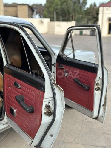 GAZ 24 1984, 924,000 km - 2.4 l - Bakı