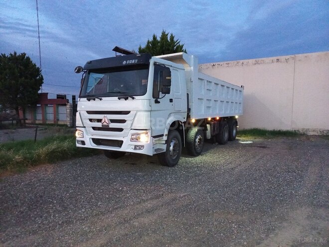 HOWO Sinotruk 2010, 200,000 km - 12.0 l - Göygöl