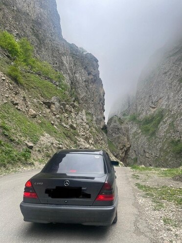 Mercedes C 180 1999, 335,100 km - 1.8 л - Bakı