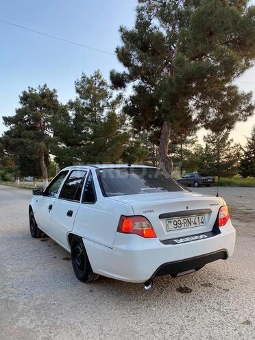 Daewoo Nexia 2009, 370,000 km - 1.5 l - Salyan