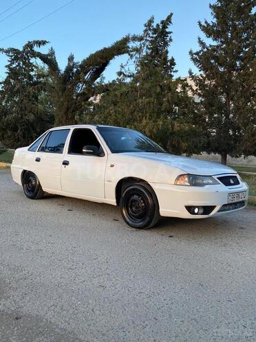 Daewoo Nexia 2009, 370,000 km - 1.5 l - Salyan