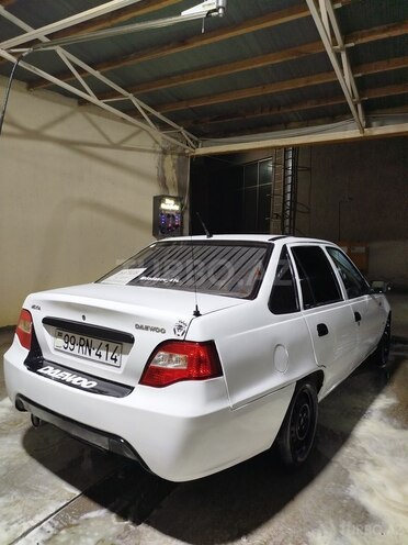 Daewoo Nexia 2009, 370,000 km - 1.5 l - Salyan