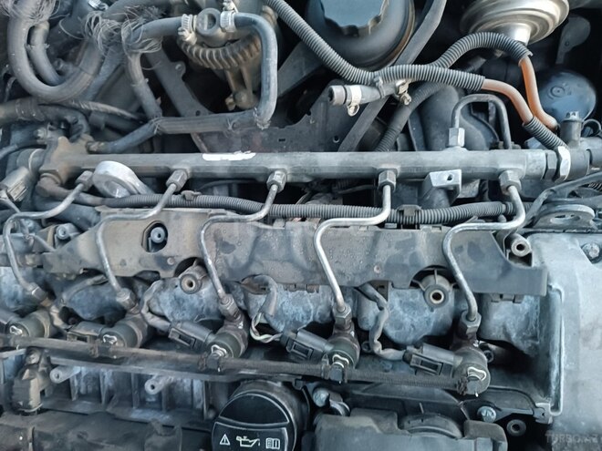 Mercedes E 270 2001, 440,000 km - 2.7 l - Qəbələ