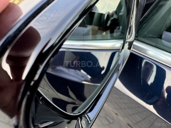 BMW 530e-15