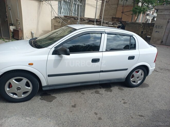 Opel Astra 2005, 268,140 km - 1.4 l - Bakı