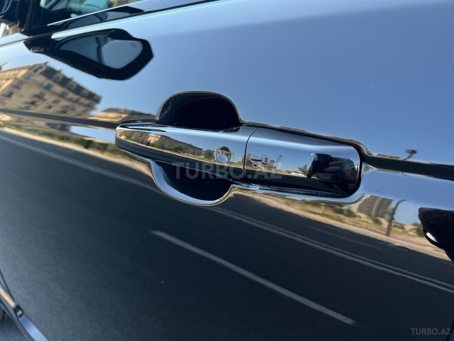 Land Rover Range Rover 2018, 129,000 km - 3.0 l - Bakı