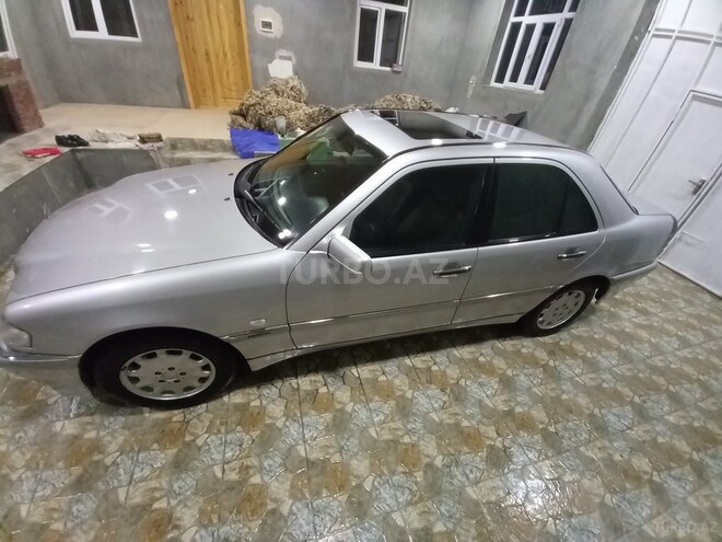 Mercedes C 180 1999, 351,000 km - 1.8 l - Gəncə