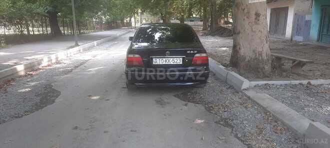 BMW 523 1999, 276,000 km - 2.5 l - Mingəçevir
