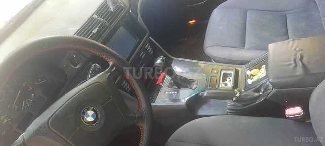 BMW 523 1999, 276,000 km - 2.5 l - Mingəçevir