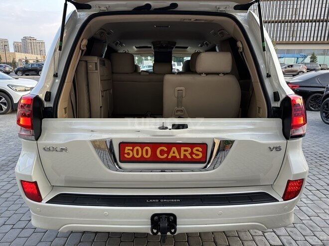 Toyota Land Cruiser-4