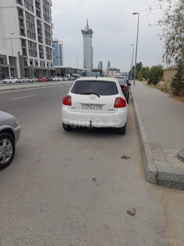 Toyota Auris 2008, 27,000 km - 1.4 l - Bakı