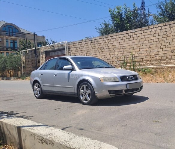 Audi A4 2002, 376,000 km - 1.8 l - Bakı