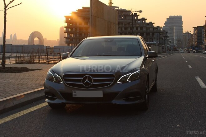 Mercedes E 220 d 2015, 180,000 km - 2.2 л - Bakı