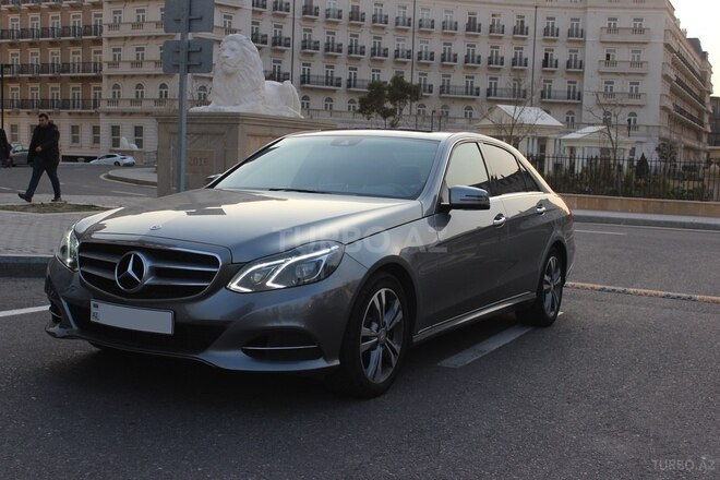 Mercedes E 220 d 2015, 180,000 km - 2.2 л - Bakı