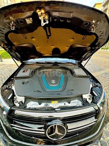 Mercedes EQC 400 4MATIC 2023, 2,200 km - 0.0 l - Bakı