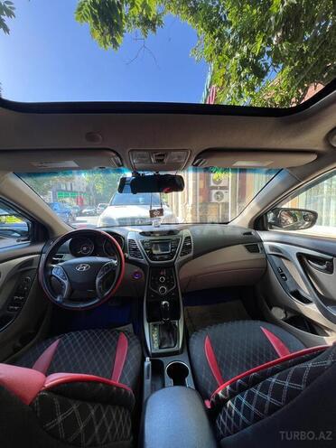 Hyundai Elantra 2015, 11,172 km - 1.8 l - Bakı