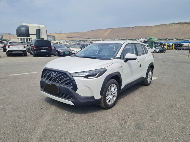 Toyota Corolla Cross 2024, 0 km - 2.0 л - Bakı