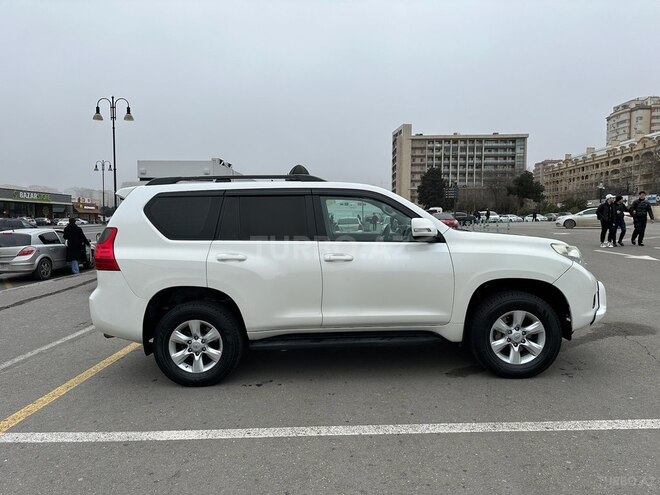 Toyota Land Cruiser Prado 2010, 201,500 km - 2.7 l - Bakı