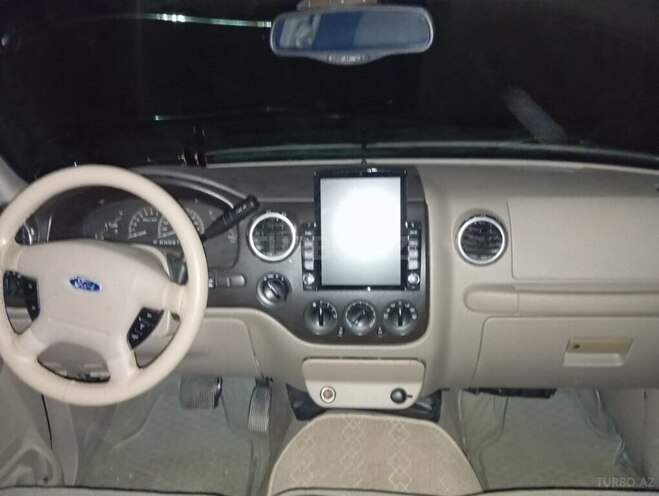 Ford  2002, 250,000 km - 5.4 l - Bakı