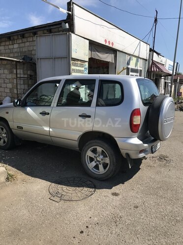 Chevrolet Niva 2008, 71,682 km - 1.7 l - Qusar