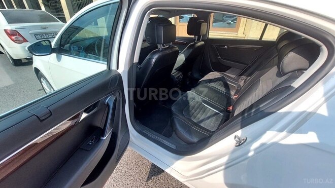 Volkswagen Passat 2011, 185,000 km - 1.8 л - Bakı