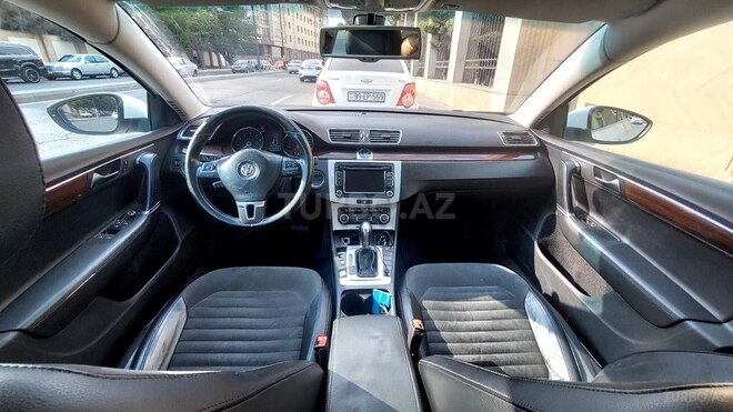 Volkswagen Passat 2011, 185,000 km - 1.8 л - Bakı