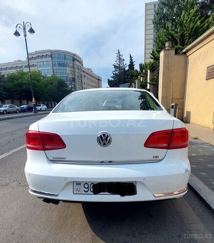 Volkswagen Passat 2011, 185,000 km - 1.8 л - Bakı