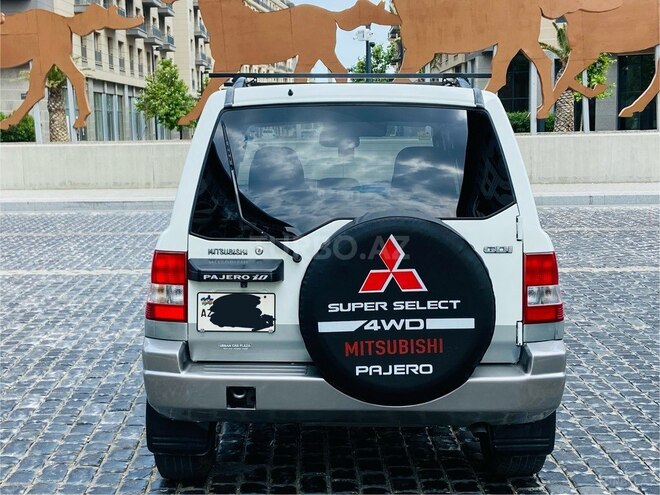 Mitsubishi Pajero io 2000, 190,000 km - 1.8 l - Bakı
