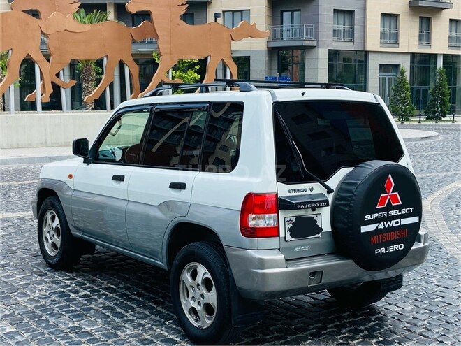 Mitsubishi Pajero io 2000, 190,000 km - 1.8 l - Bakı