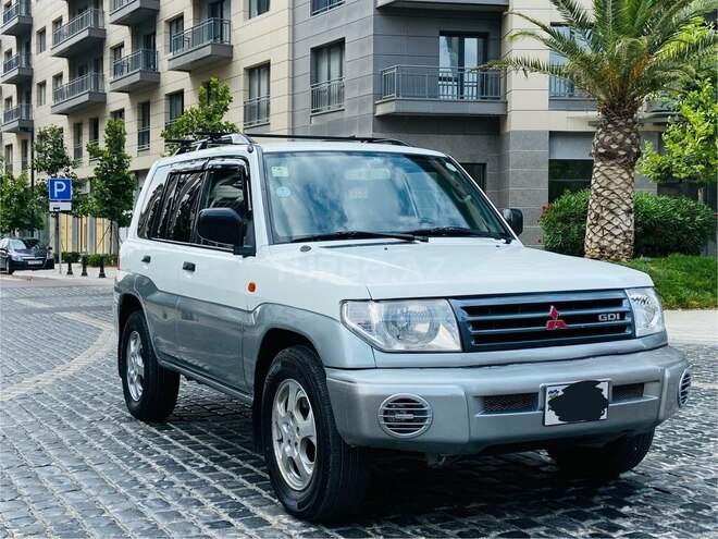 Mitsubishi Pajero io 2000, 190,000 km - 1.8 l - Bakı