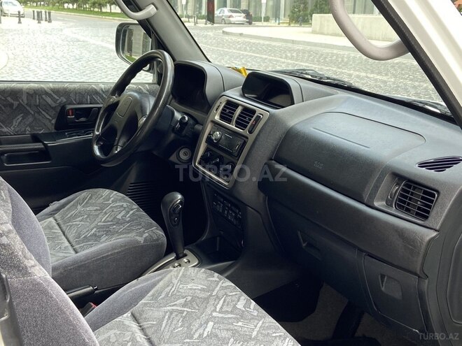 Mitsubishi Pajero io 2000, 190,000 km - 1.8 l - Bakı
