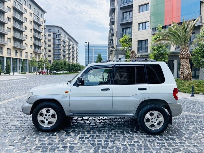 Mitsubishi Pajero io 2000, 190,000 km - 1.8 l - Bakı