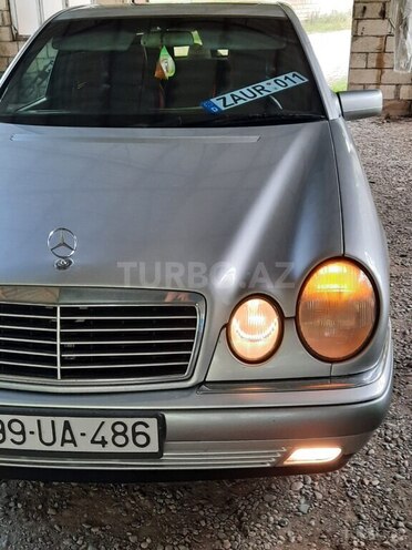 Mercedes E 230 1997, 340,000 km - 2.3 l - Beyləqan