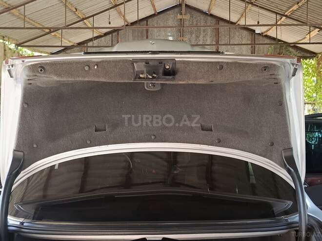 Mercedes E 230 1997, 340,000 km - 2.3 l - Beyləqan
