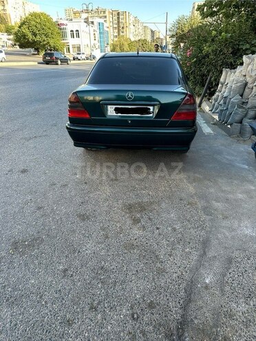 Mercedes C 240 1998, 360,000 km - 2.4 l - Bakı